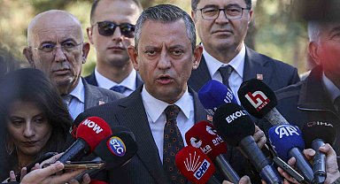 CHP Genel Başkanı Özel: "Sayın Bakırhan'ın ifade ettiği görüşlere katılmıyorum, en sert şekilde karşı çıkıyorum fakat..."