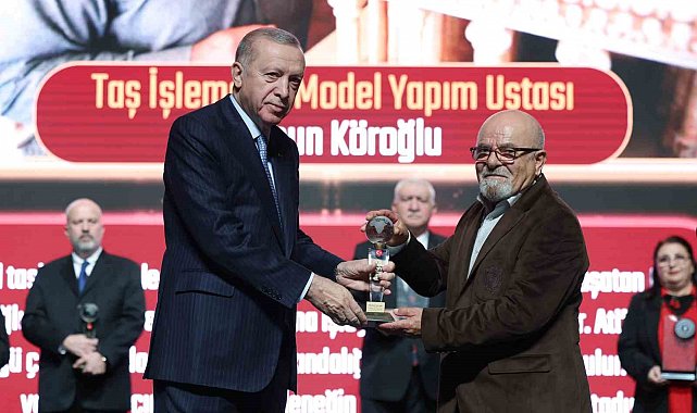 Cumhurbaşkanı Erdoğan: "Batıcı zihniyetin Türkiye'nin kültür hayatında açtığı yaralar halen kapanmadı"