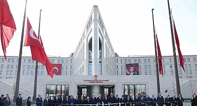 Cumhurbaşkanı Erdoğan: "Bölgemizi kasıp kavuran yıkımların, sınırlarımıza dayanmasını, bizi de yakmaya başlamasını beklemeyeceğiz"