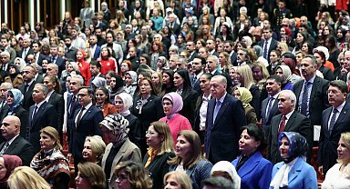 Cumhurbaşkanı Erdoğan: "Her türlü insan hakkı ihlalini görmezden gelenlerin meselesi asla kadınların hak ve hukuku, özgürlüğü olamaz"