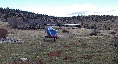 Dağda düşerek yaralandı, ambulans helikopterle hastaneye kaldırıldı