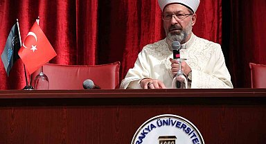Diyanet İşleri Başkanı Erbaş: "Kudüs'ün işgalden kurtulması için müslümanların birlik, beraberlik içerisinde hareket etmesi lazım"
