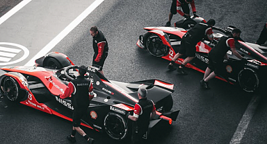 Formula 1 Yarışları: Global Etkisi ve Sponsorlukları