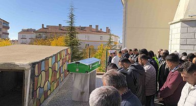 İş kazası geçiren işçi son yolculuğuna uğurlandı