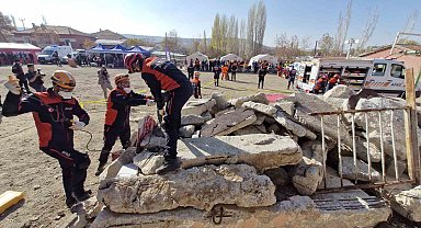 Karaman'da düzenlenen yerel saha tatbikatı gerçeğini aratmadı