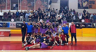 Kayseri derbisini Elit Voleybol kazandı