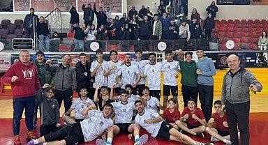 Kayseri Elit Voleybol fark attı