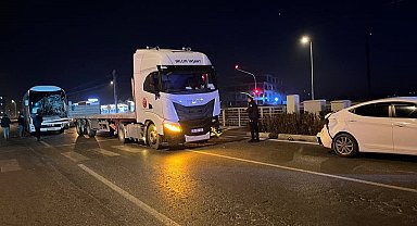 Kayseri'de 3 araçlı zincirleme kaza: 2 yaralı