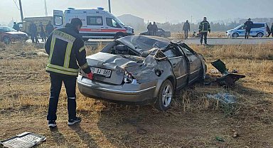 Kontrolden çıkan otomobil tarlaya takla attı: 1 yaralı