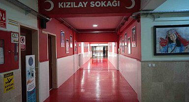 Niğde Güzel Sanatlar Lisesi'nde Hilal-i Ahmer Sokağı açıldı