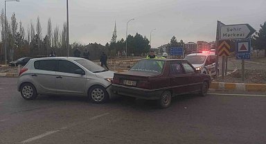 Seydişehir'de trafik kazası: 2 yaralı