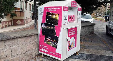 Talas'ta atık eşya kumbaraları yenilendi