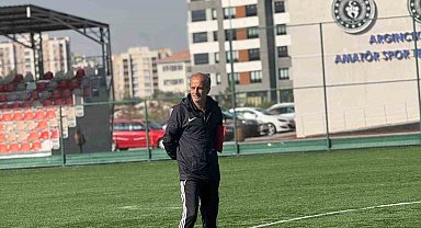 Yahyalıspor'da Hastoprakçılar dönemi başladı