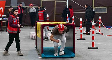 Ankara İtfaiyesi'nde görev alacak 300 itfaiye eri için mülakat süreci başladı