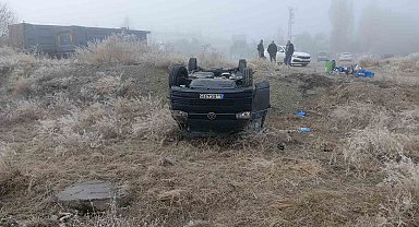 Ankara'da sis ve yollardaki buzlanma nedeniyle çok sayıda zincirleme trafik kazası meydana geldi