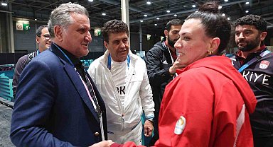 Bakan Bak: "Engelli spor branşlarındaki başarılarımız tesadüf değil"