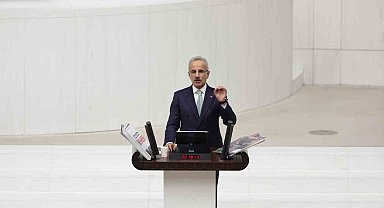 Bakan Uraloğlu: "Çocuklarımızı korumak için yasal düzenleme yapma ihtiyacı artık zorunlu hale gelmiştir"