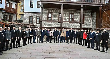 Bakan Uraloğlu: "Şam ve Halep havalimanlarında gerekli tespitleri yaptık"
