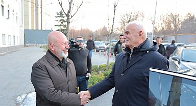 Başkan Çolakbayrakdar: "Türkiye'de en büyük kentsel dönüşümü gerçekleştiren belediyeyiz"