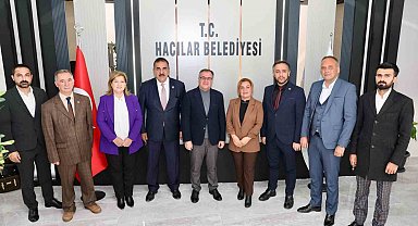 Başkan Özdoğan: "Şehrimize değer katan her adımda ortak akıl ile hareket ediyoruz"