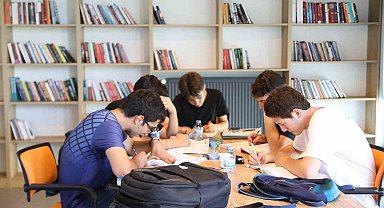 Gençler Melikgazi'nin 'akıl küplerini' çok sevdi