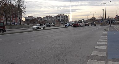Harçlığını çıkarmak için taksicilik yapan öğrenci bıçaklanarak öldürüldü
