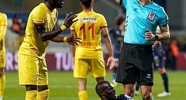 Kayserispor 4. kez kırmızı kart gördü