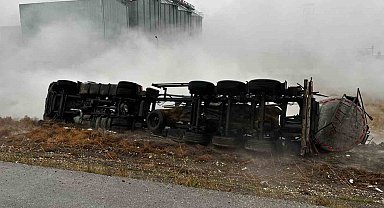 Konya'da asit tankeri devrildi: 1 ölü