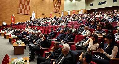 Mehmet Akif Ersoy'a Talas'ta vefa