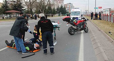 Motosikletin çarptığı yayayı hayata döndürmek için seferber oldular