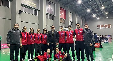 Pursaklar Belediye Spor Kulübü Badminton Takımı, Süper Lig'e yükseldi