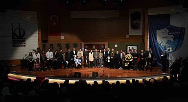 "Devamsız İşler" oyunu Keçiören'de sahnelendi
