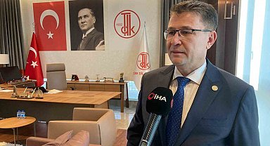 TDK Başkanı Mert: "Pazar günü itibarıyla oylama tamamlandı ve büyük bir farkla 'kalabalık yalnızlık' birinci çıktı"