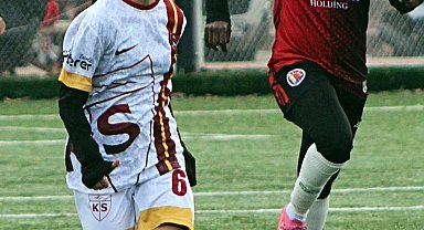 Türkiye Kadınlar 1. Ligi: Kayserispor: 0 - 1207 Antalyaspor: 2