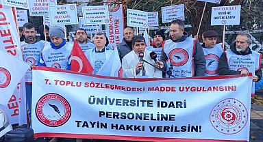 ÜNİPERSEN'den Çalışma ve Sosyal Güvenlik Bakanlığı önünde tayin sorununun çözümü için oturma eylemi