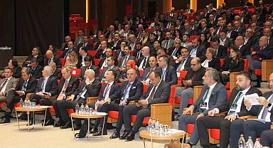 Uzun yol şoförlerinin yaş sınırlamasına müjdeli haber
