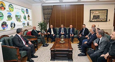 Yusuf Ziya Yılmaz'dan Başkan Yalçın'a övgüler