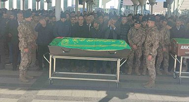 15 Temmuz şehidi polis Sezen'in annesi son yolculuğuna uğurlandı