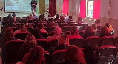 Anneler uyuşturucu ile mücadele konusunda bilinçlendiriliyor