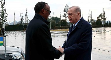 Cumhurbaşkanı Erdoğan, Ruanda Cumhurbaşkanı Kagame'yi resmi törenle karşıladı