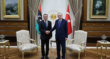 Cumhurbaşkanı Recep Tayyip Erdoğan, Cumhurbaşkanlığı Külliyesi'nde Libya Başbakanı Abdulhamid Dibeybe'yi kabul etti.