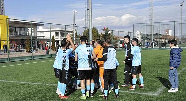 Döğergücü FK şampiyon oldu