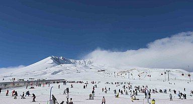Erciyes'te ticari fotoğraf çekmek yasak