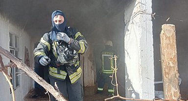 Karaman'da tüp parlaması sonucu çıkan yangında karı-koca yaralandı