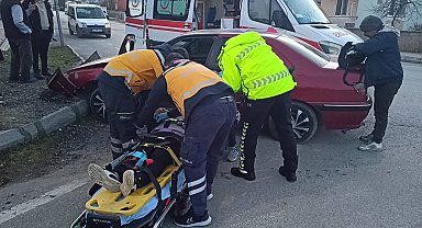 Konya'da iki otomobil çarpıştı: 1 yaralı