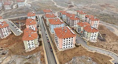 Malatya Gelinciktepe'de hak sahipleri yeni yuvalarına kavuşuyor