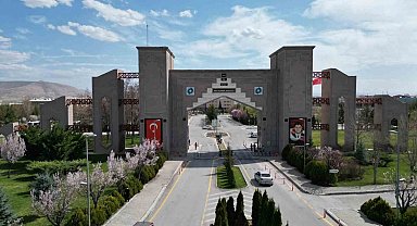 NÖHÜ Uluslararası Görünümde Türkiye'de 3'üncü, dünyada 645'inci