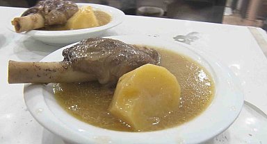 Osmanlı mutfağının geçmişten geleceğe uzanan asırlık yemekleri