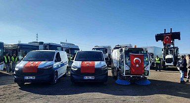 Sincan Belediyesi, bünyesine 69 yeni hizmet aracı ekledi