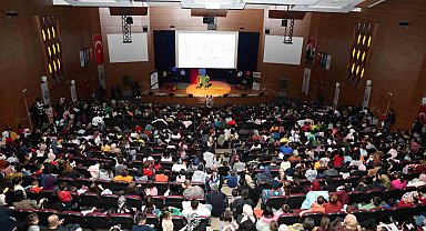 Talas'ta çocuklar 'Küçük Prens' ile coştu